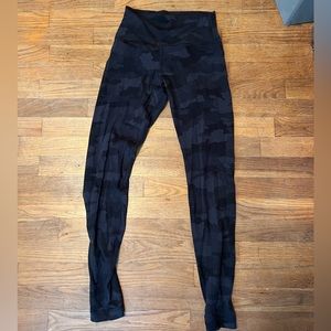 Black camo lululemon leggings